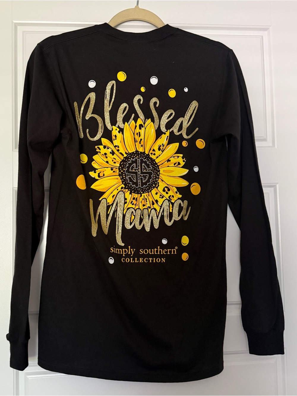 Simply Southern Black Long-Sleeve Tee with Yellow Sunflower Chest Graphic - Picture 3 of 4